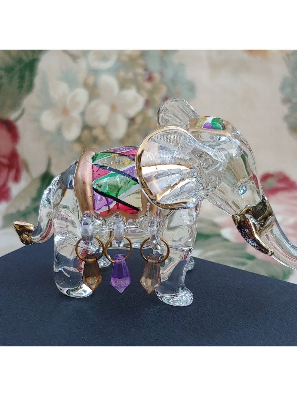 Crystal Elephant Figurine with Gold Tone Accents 4"x2"x2" - Picture 16 of 17